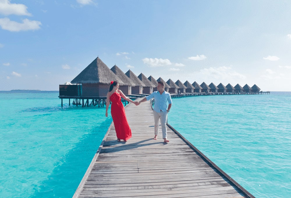 Madly Maldives lts you book your amazing vacations at Maldives .