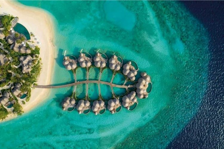 Ocean houses at the Nautilus Maldives