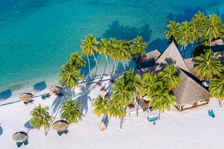 aerial view of maldives resort veligandu island