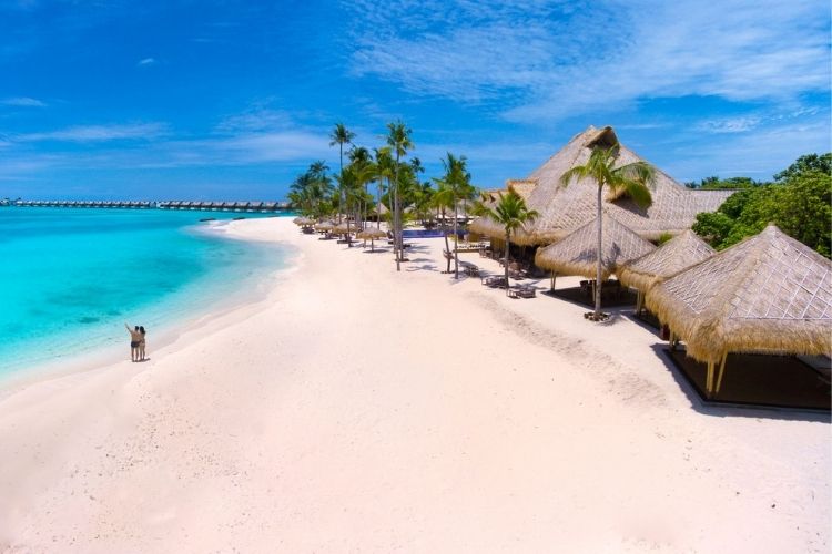 Emerald Maldives Resort & Spa beach