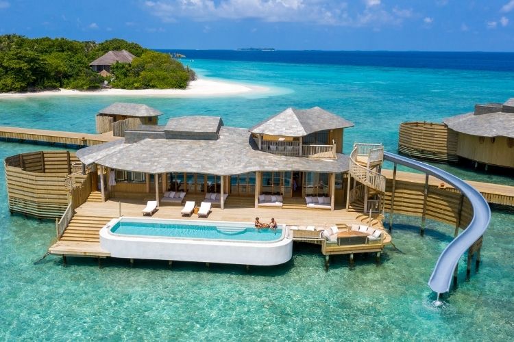 Choosing a Villa in the Maldives: Beach, Overwater or Underwater ...