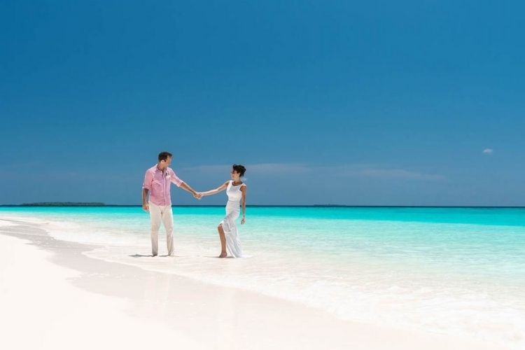 Maldives exceeds 250,000 tourist arrivals