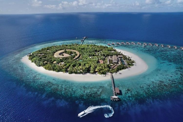 Maldives Declared 'Best Island Destination' at Travel Weekly Asia 2021 Readers' Choice Awards