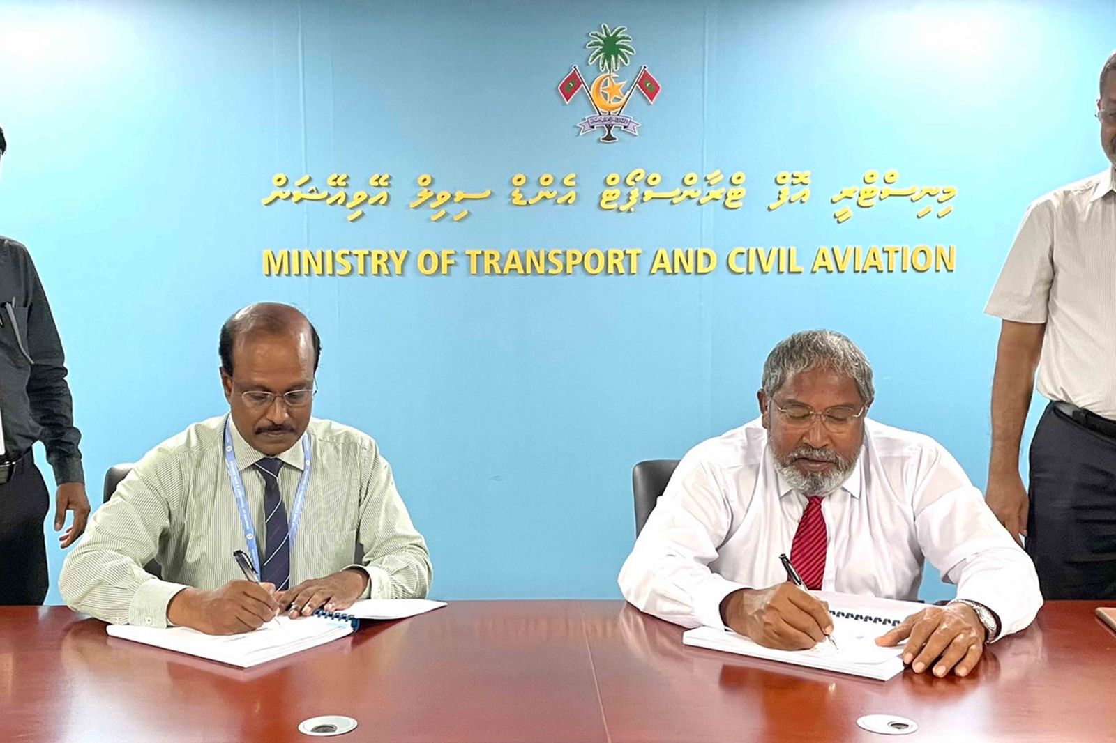 Kaadedhdhoo Airport Signed Over to Villa Air