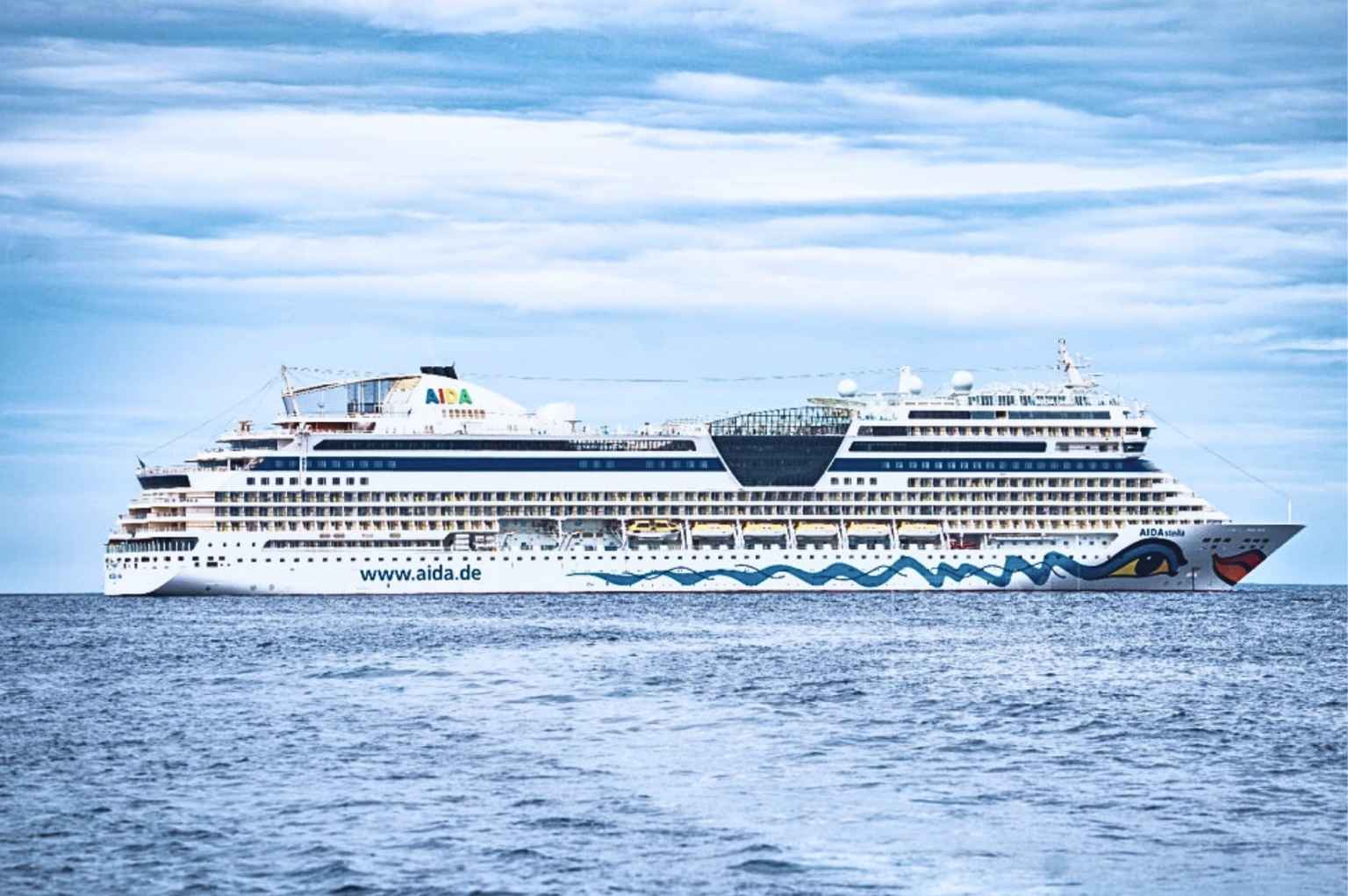 Cruise Ship Visits Maldives After Regulatory Changes