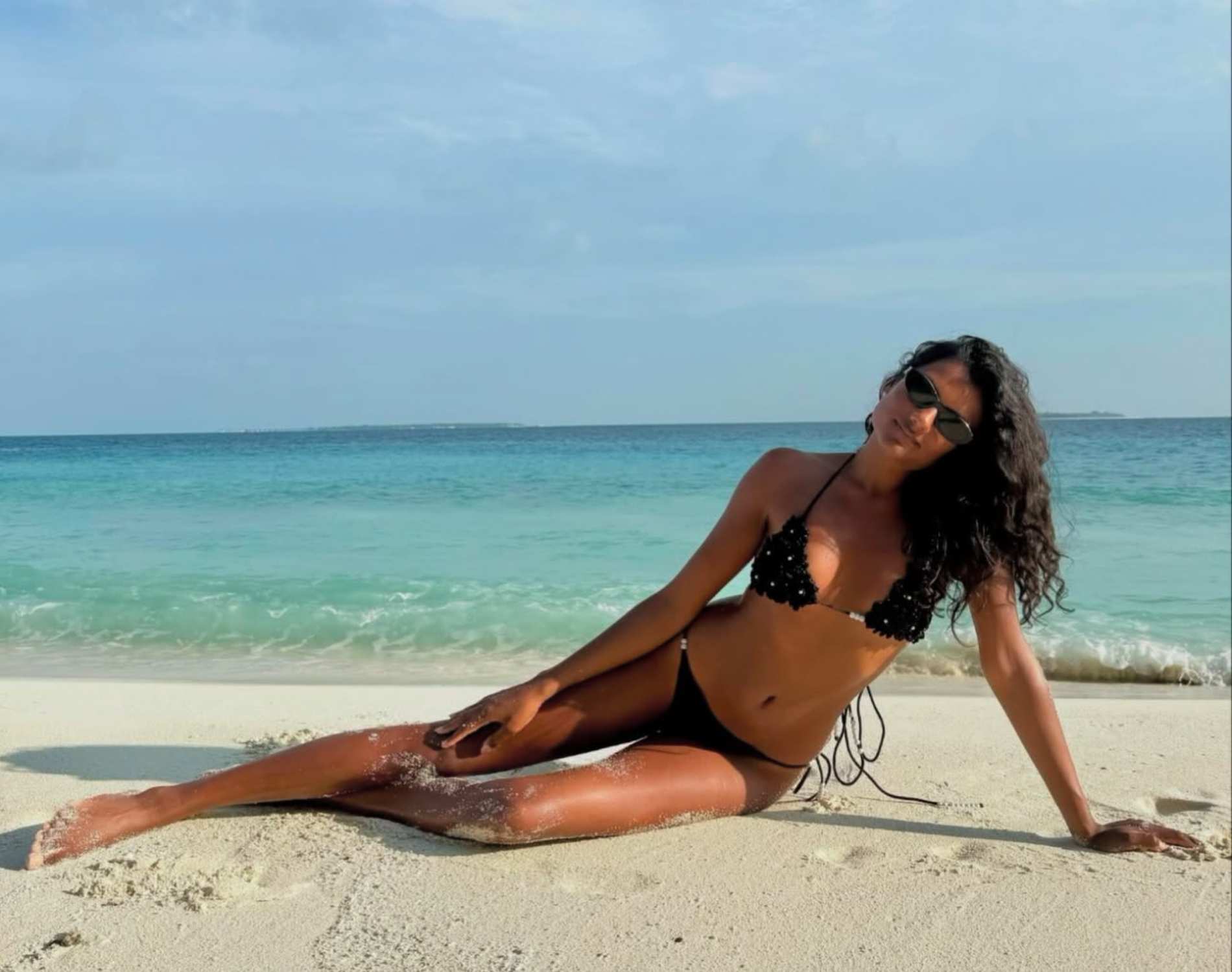 Simone Ashley holiday in Maldives