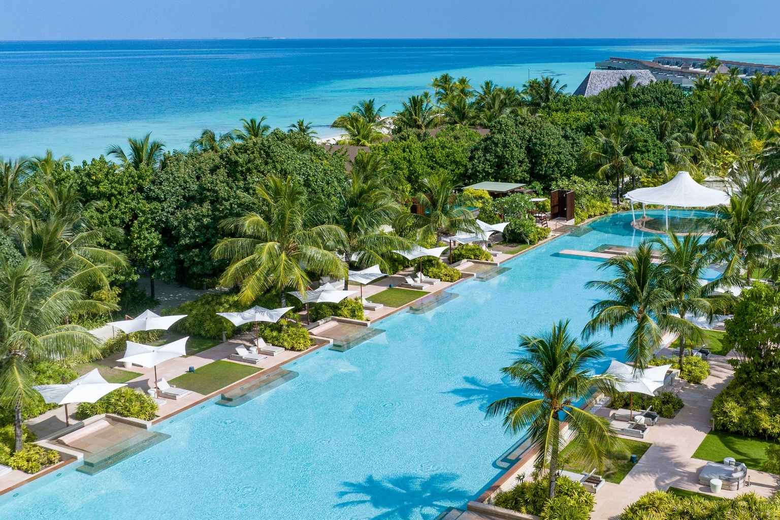 Kuda Villingili Resort Earns Top Honors in Luxury Hospitality