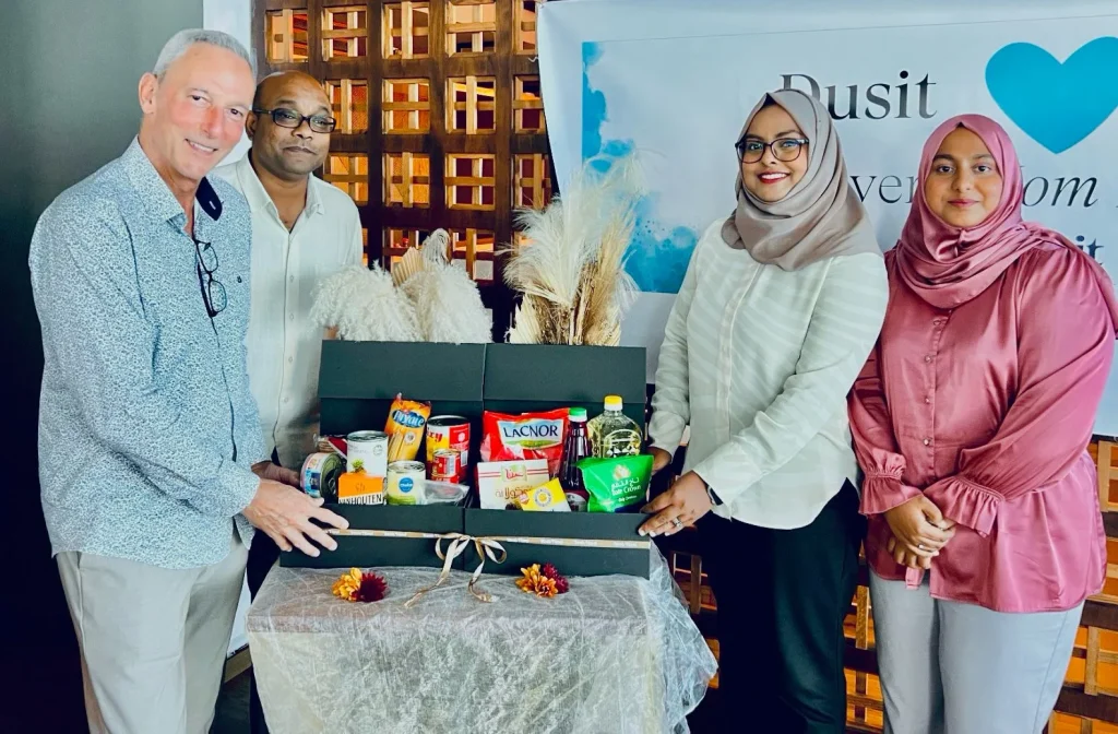 Dusit Thani Resorts Maldives Supports MOMS Aid Ramadan Relief