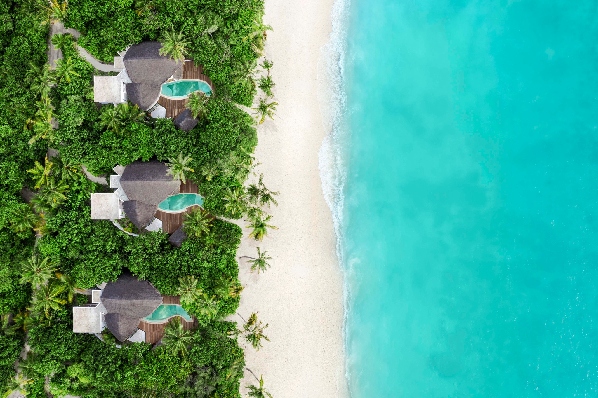 JW Marriott Maldives Resort & Spa: A Luxurious Sanctuary in the Heart of Kaafu Atoll