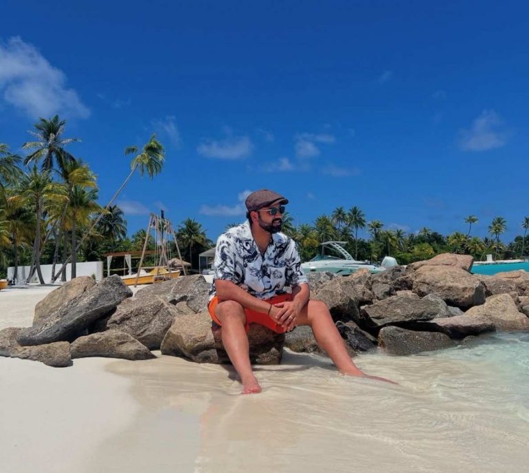 Rohit Sharma Relaxes in Style at Waldorf Astoria Maldives