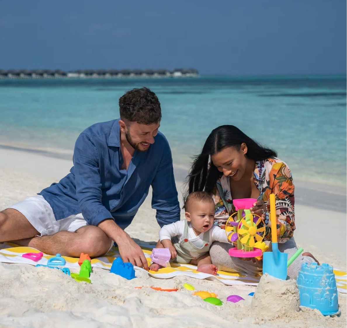 Guide to flying with kids - family friendly resort Le Méridien Maldives Resort & Spa